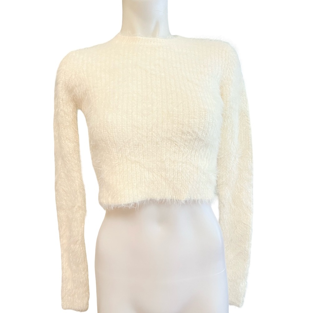 Zara White Fuzzy Knit Sweater